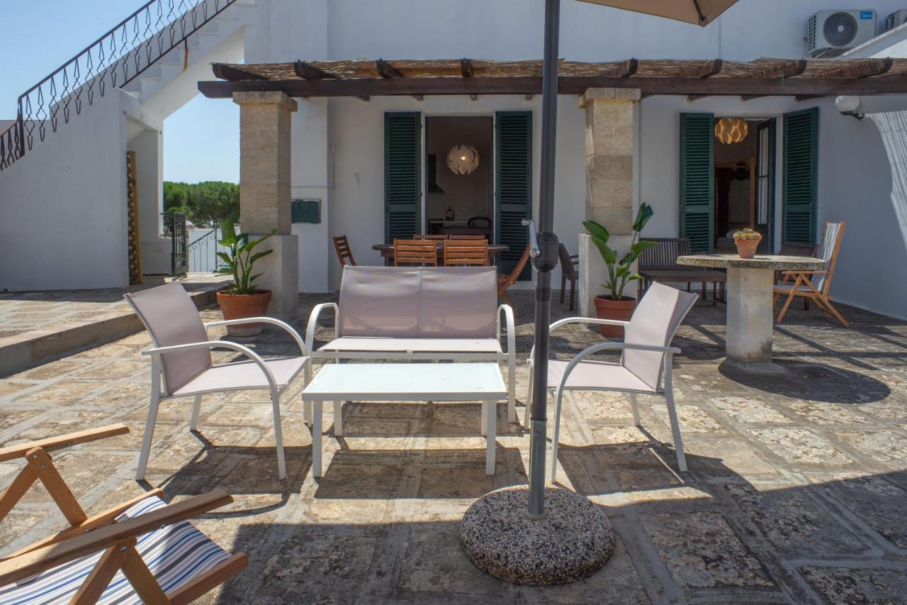 Palazzo Ashian Bed and Breakfast Acquarica del Capo Exteriör bild