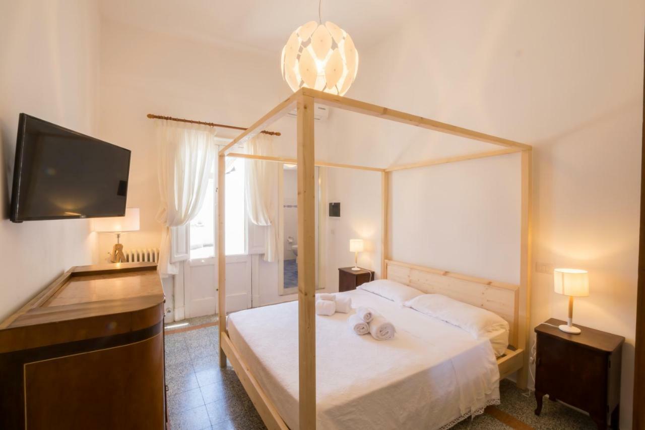 Palazzo Ashian Bed and Breakfast Acquarica del Capo Exteriör bild